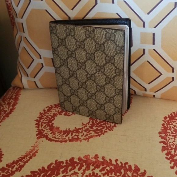 🔴🔴SOLD Authentic Gucci Wallet/Cardholder - Picture 4 of 8